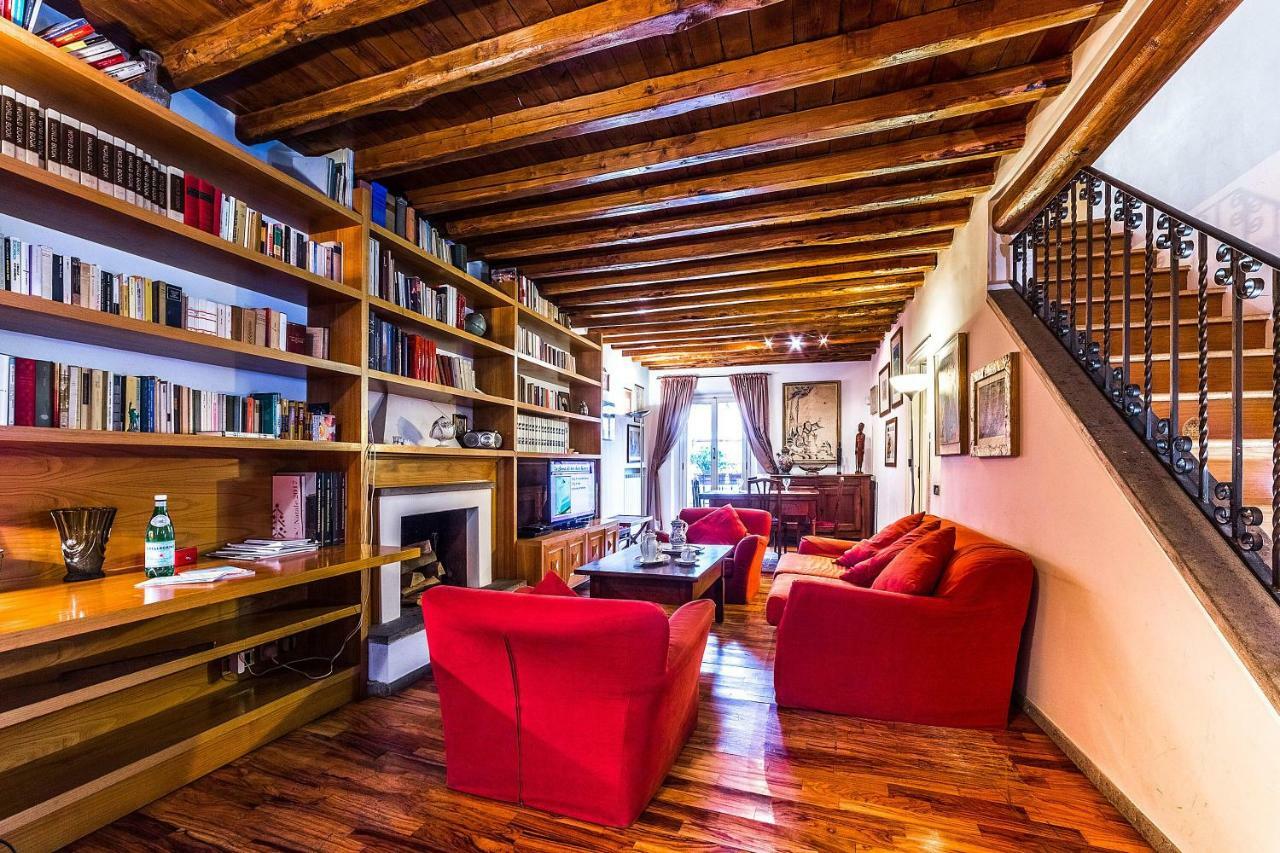 Апартаменты Two Private Terraces - Casa Tappero Merlo Рим Экстерьер фото